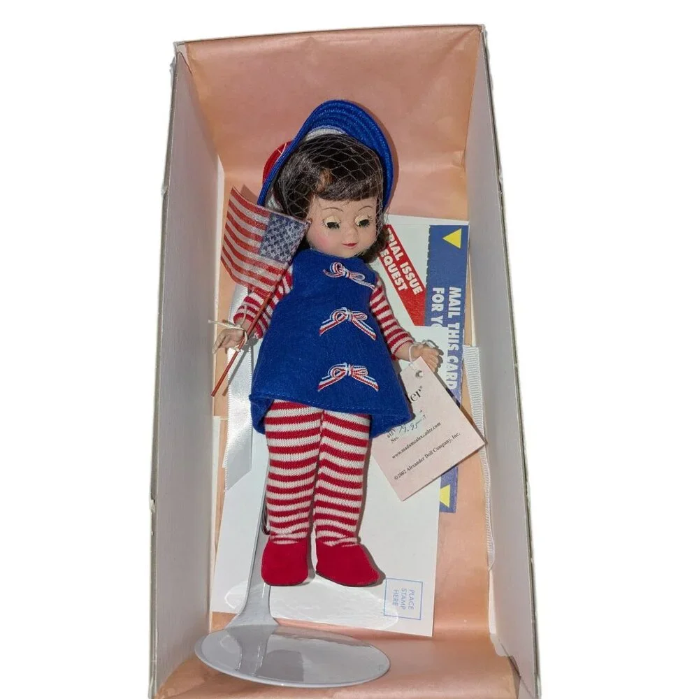 Madame Alexander Waving The Flag Maggie Doll #34395 stand Box Tag - Picture 1 of 14